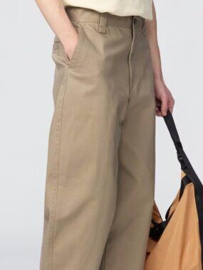 Uniglo Mens Wide Leg Chino Pants 30x28